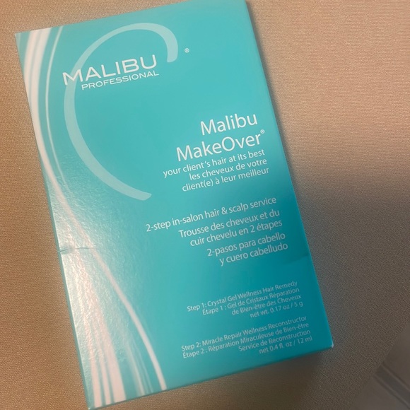 NIB MALIBU MAKEOVER - Picture 1 of 3